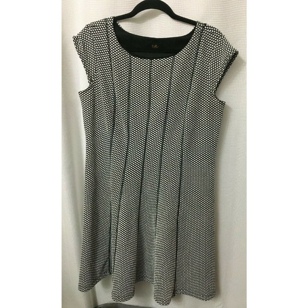I LE New York Women’s Size 12 Knit Stretch Dress Black White Polka Dots D1
